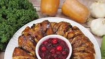 Thanksgiving Vegetable Crescent Roll Ring Thanksgiving Vegetable Crescent Roll Ring