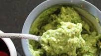 Easy Guacamole Dip {with Baked Tortilla Chips} Easy Guacamole Dip {with Baked Tortilla Chips}