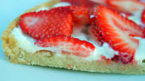 Summer Strawberry Pizza Summer Strawberry Pizza