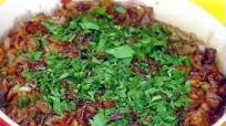Baked Beans with Bacon and Red Onions Baked Beans with Bacon and Red Onions