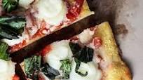 Keto Margherita Pizza Keto Margherita Pizza