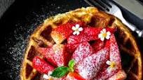 Gluten-free, sugar-free waffles with strawberries Gluten-free, sugar-free waffles with strawberries