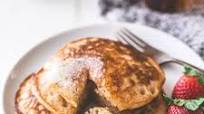 Light and Fluffy Whole Wheat Pancakes Light and Fluffy Whole Wheat Pancakes