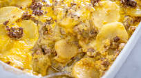Cheesy Hamburger Potato Casserole Cheesy Hamburger Potato Casserole