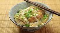 Katsudon (Japanese Chicken or Pork Cutlet and Egg Rice Bowl) Recipe Katsudon (Japanese Chicken or Pork Cutlet and Egg Rice Bowl) Recipe