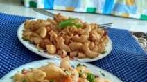 Cheese macaroni in white sauce Cheese macaroni in white sauce