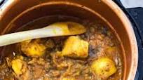 Pressure Cooker Curry with Potato & Aubergine Pressure Cooker Curry with Potato & Aubergine