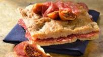 Focaccia alla farina di farro Focaccia alla farina di farro