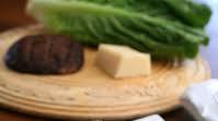 Grilled Portobello Caesar Salad – Low Carb and Gluten-Free Grilled Portobello Caesar Salad – Low Carb and Gluten-Free