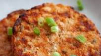 Air Fryer Frozen Salmon Burgers Air Fryer Frozen Salmon Burgers