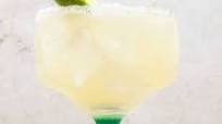 CLASSIC MARGARITA - 3 INGREDIENTS CLASSIC MARGARITA - 3 INGREDIENTS