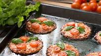 Vegan Mini Cauliflower Pizzas (GF) Vegan Mini Cauliflower Pizzas (GF)
