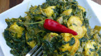 Indian Creamed Spinach with Cheese (Saag Paneer) Indian Creamed Spinach with Cheese (Saag Paneer)