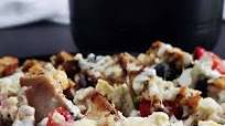 Greek Flatbread Pizza with Chicken Greek Flatbread Pizza with Chicken