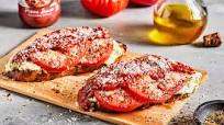 Easy and Delicious Pizza Toast Easy and Delicious Pizza Toast