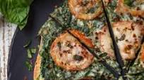 Skinny Garlic Spinach White Pizza Skinny Garlic Spinach White Pizza