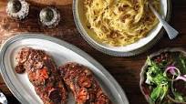 Seared Steaks with Mushroom Sauce and Spaghetti Squash Sauté | Publix Simple Meals Seared Steaks with Mushroom Sauce and Spaghetti Squash Sauté | Publix Simple Meals