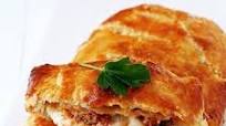 Cheesy Meatball Puff Pastry Calzone Cheesy Meatball Puff Pastry Calzone