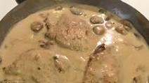 Pork Chops in Browned Butter with Mushrooms Pork Chops in Browned Butter with Mushrooms