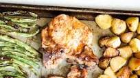 Sheet Pan Pork Chops, Potatoes, and Green Beans Sheet Pan Pork Chops, Potatoes, and Green Beans