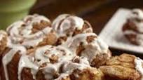 Cinnamon Roll Pull-Apart Bread Cinnamon Roll Pull-Apart Bread