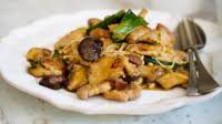 Wok-fried pork belly and mushrooms Wok-fried pork belly and mushrooms
