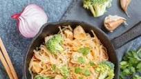 15 EASY Ways To Cook Rice Noodles 15 EASY Ways To Cook Rice Noodles