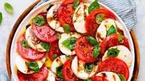 15 Receitas de Salada Caprese Simples e Fácil: Saiba Como Fazer 15 Receitas de Salada Caprese Simples e Fácil: Saiba Como Fazer