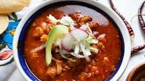 Delicioso pozole con pollo (estilo Michoacán) Delicioso pozole con pollo (estilo Michoacán)