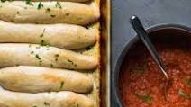 Quick and Easy Homemade Breadsticks with Spicy Marinara Quick and Easy Homemade Breadsticks with Spicy Marinara