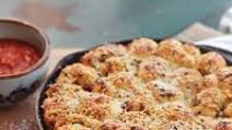 Easy Pull-Apart Pepperoni Garlic Knots Recipe Easy Pull-Apart Pepperoni Garlic Knots Recipe