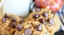 Pumpkin Oatmeal Cookies with Chocolate Chips Pumpkin Oatmeal Cookies with Chocolate Chips