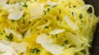 Garlic Parmesan Spaghetti Squash Garlic Parmesan Spaghetti Squash