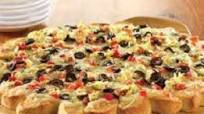 Antipasto Pull-Apart Pizza Antipasto Pull-Apart Pizza