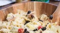 Creamy Mediterranean Chicken Pasta Salad Creamy Mediterranean Chicken Pasta Salad