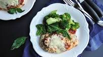 Easy Baked Chicken Parmesan (No Breading) Easy Baked Chicken Parmesan (No Breading)