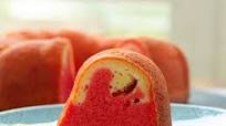 Strawberries and Cream Bundt Cake Strawberries and Cream Bundt Cake