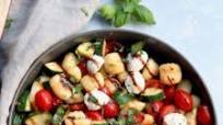caprese-style skillet gnocchi caprese-style skillet gnocchi