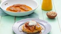 Eggo® Waffles with Carmelized Bananas and Yogurt Eggo® Waffles with Carmelized Bananas and Yogurt