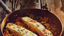 Spinach kedgeree with spiced salmon Spinach kedgeree with spiced salmon