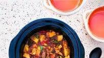 Slow Cooker Bison Chili: (Paleo, Whole30, Gluten-Free) Slow Cooker Bison Chili: (Paleo, Whole30, Gluten-Free)