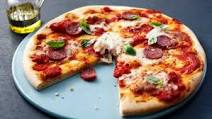 How to make pizza How to make pizza