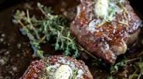 Cooking Filet Mignon in Cast Iron Pan Cooking Filet Mignon in Cast Iron Pan