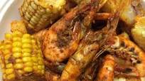 Shrimp Boil with Boiling Crab’s Whole Shabang Sauce Shrimp Boil with Boiling Crab’s Whole Shabang Sauce