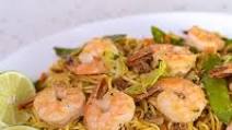 Shrimp and Chicken Pancit Canton Shrimp and Chicken Pancit Canton