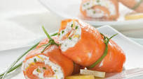 Ricetta Involtini di Salmone con Ricotta ed Erbe - Granarolo Ricetta Involtini di Salmone con Ricotta ed Erbe - Granarolo