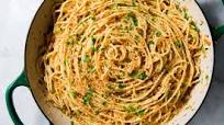 Garlicky Spaghetti Garlicky Spaghetti