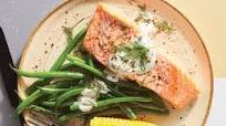 This Simple Steamed Salmon and Corn Takes 15 Minutes This Simple Steamed Salmon and Corn Takes 15 Minutes