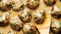 Seriously Amazing Swedish Meatballs in Brown Gravy Seriously Amazing Swedish Meatballs in Brown Gravy