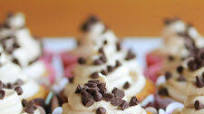 Chocolate Chip Cookie Dough Cupcakes Chocolate Chip Cookie Dough Cupcakes